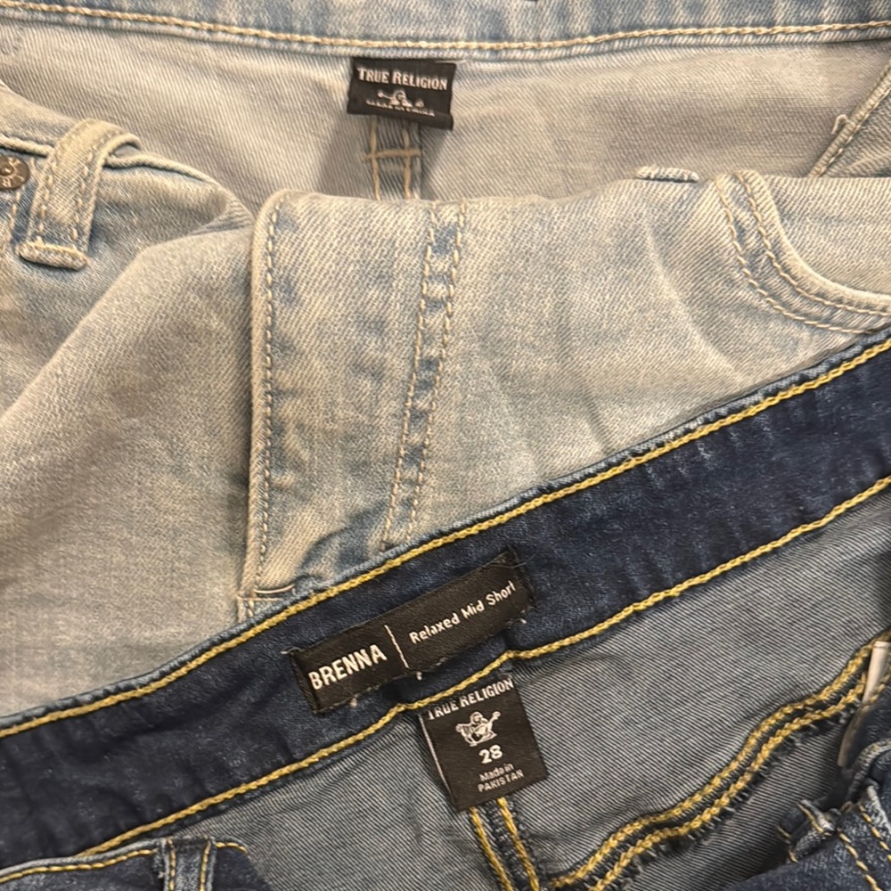 Two pairs of True Religion Brenna High Rise Bermuda shorts - Picture 8 of 8